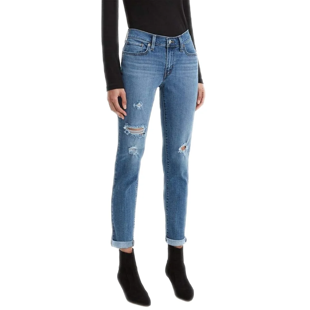 NWT Levi's Women's New Boyfriend Tapered Leg Jeans - Picture 1 of 4